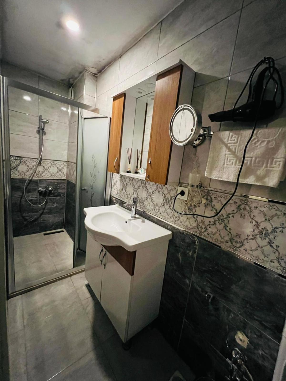 Daire Lale Sultan Sueit İstanbul